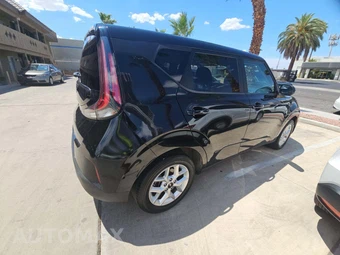 2023 Kia Soul LX - miniatura 3