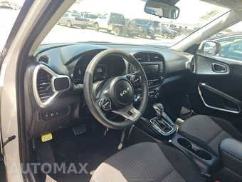 2023 Kia Soul LX - miniatura 11