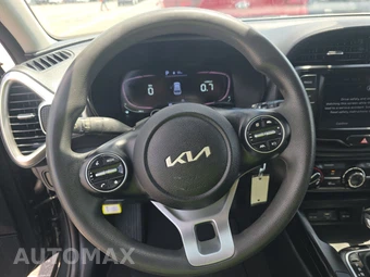 2023 Kia Soul LX – miniatura 10