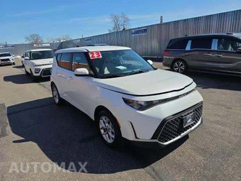 2023 Kia Soul LX - miniatura 4