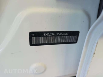 2023 Kia Soul LX - miniatura 2
