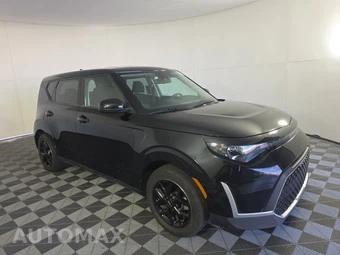 2023 Kia Soul LX - miniatura 3
