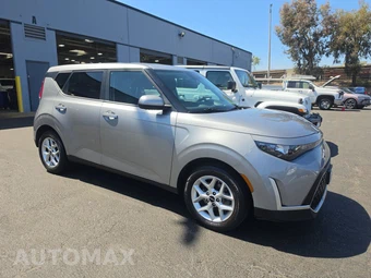 2023 Kia Soul LX - miniatura 3