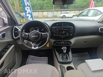 2023 Kia Soul LX - miniatura 14