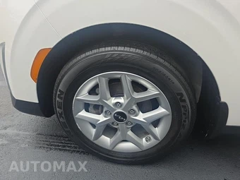 2023 Kia Soul LX - miniatura 8