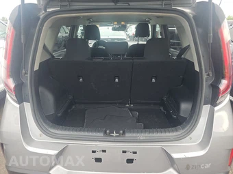2023 Kia Soul LX - miniatura 16