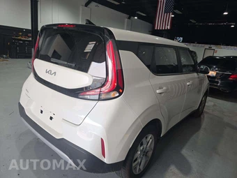 2023 Kia Soul LX - miniatura 3