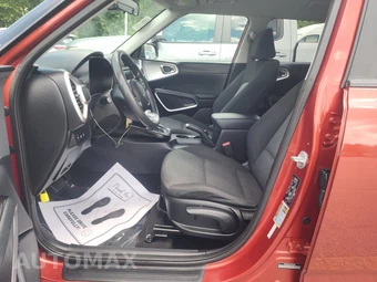 2023 Kia Soul LX - miniatura 7