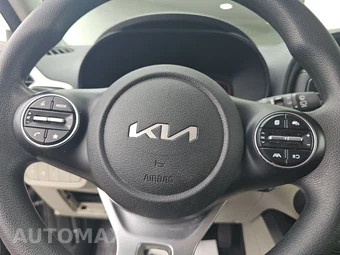2023 Kia Soul LX - miniatura 10