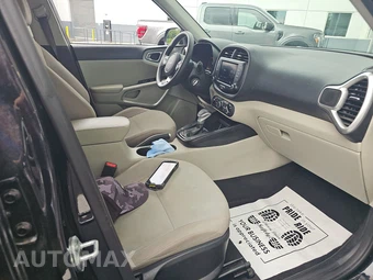 2023 Kia Soul LX - miniatura 8