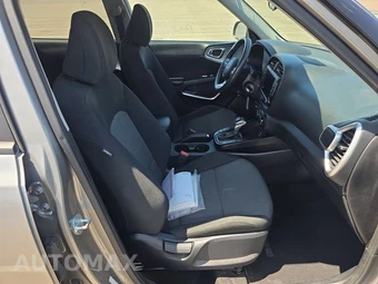 2023 Kia Soul LX - miniatura 8
