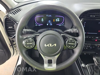 2023 Kia Soul S - miniatura 10