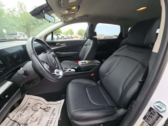 2023 Kia Sportage EX - miniatura 6