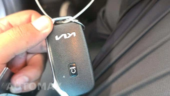 2023 Kia Sportage EX - miniatura 18