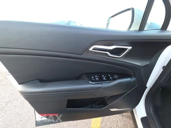 2023 Kia Sportage EX - miniatura 9