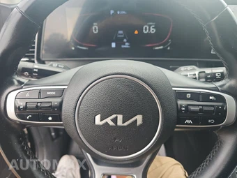 2023 Kia Sportage EX - miniatura 10