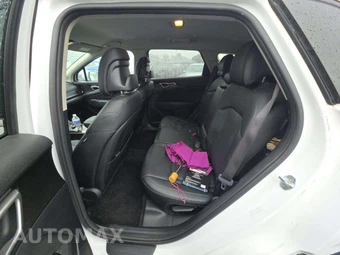 2023 Kia Sportage EX - miniatura 13