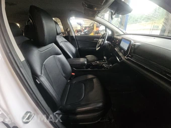 2023 Kia Sportage EX - miniatura 8