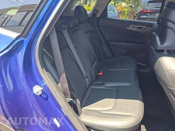 2023 Kia Sportage EX - miniatura 13