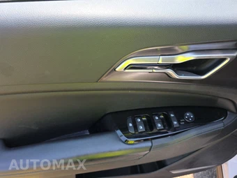 2023 Kia Sportage EX - miniatura 9
