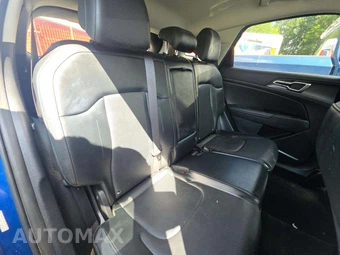 2023 Kia Sportage EX - miniatura 16