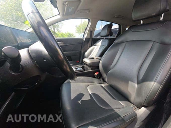 2023 Kia Sportage EX - miniatura 6