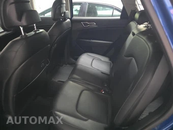 2023 Kia Sportage EX - miniatura 10
