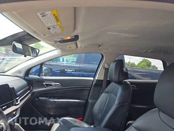 2023 Kia Sportage EX – miniatura 18