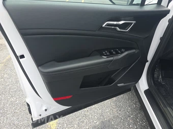 2023 Kia Sportage EX - miniatura 9