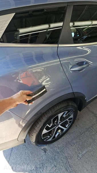 2023 Kia Sportage EX - miniatura 21