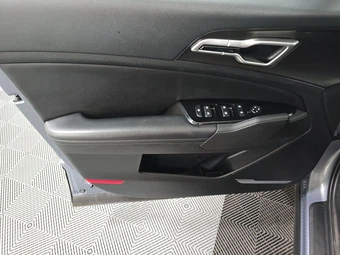 2023 Kia Sportage EX - miniatura 9