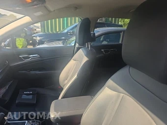 2023 Kia Sportage EX - miniatura 13