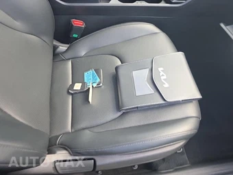 2023 Kia Sportage EX - miniatura 23