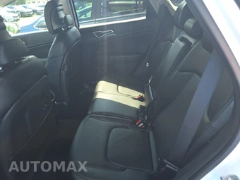 2023 Kia Sportage EX - miniatura 16