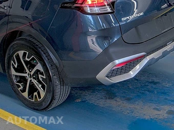 2023 Kia Sportage Hybrid EX - miniatura 10