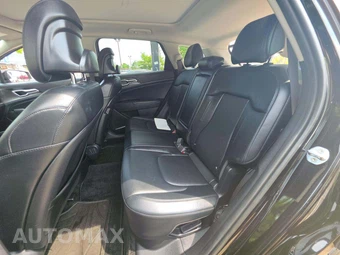 2023 Kia Sportage Hybrid EX - miniatura 13