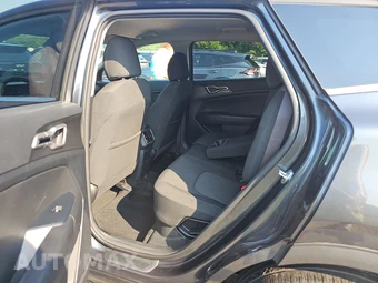 2023 Kia Sportage Hybrid LX - miniatura 13