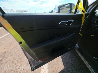 2023 Kia Sportage LX - miniatura 9