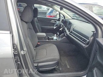 2023 Kia Sportage LX - miniatura 8