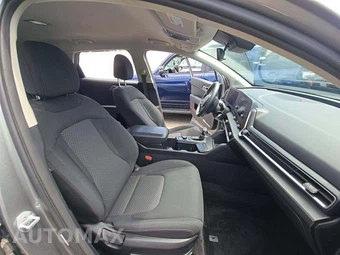 2023 Kia Sportage LX - miniatura 18