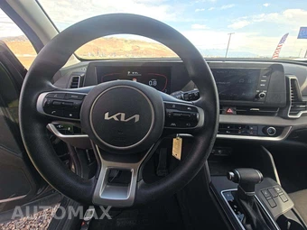 2023 Kia Sportage LX - miniatura 10