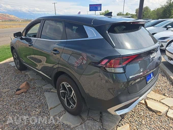 2023 Kia Sportage LX - miniatura 2