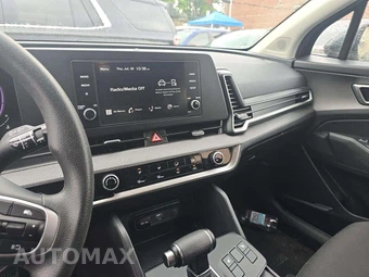 2023 Kia Sportage LX - miniatura 10
