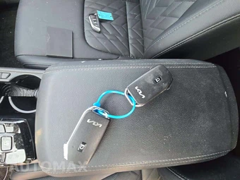 2023 Kia Sportage Plug-In Hybrid X-Line - miniatura 8
