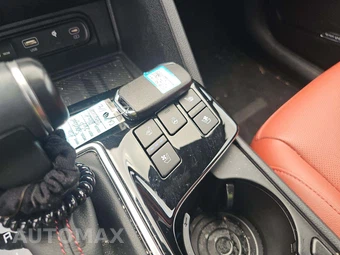 2023 Kia Sportage SX-Prestige - miniatura 5