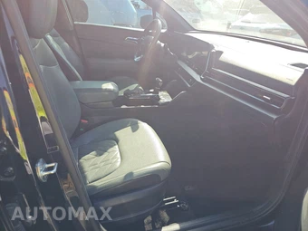 2023 Kia Sportage X-Line - miniatura 8