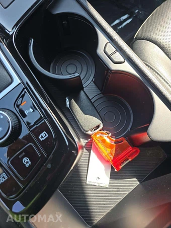 2023 Kia Sportage X-Line - miniatura 8