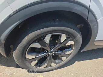 2023 Kia Sportage X-Line - miniatura 10