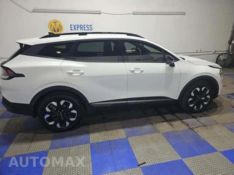 2023 Kia Sportage X-Line - miniatura 4