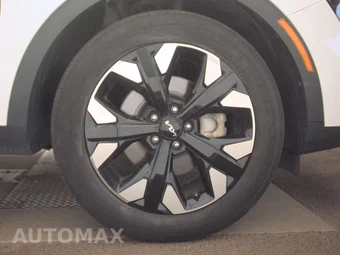 2023 Kia Sportage X-Line - miniatura 10
